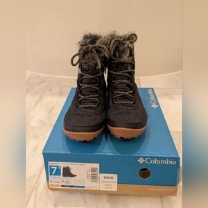Columbia Charcoal Winter Boots with Faux Fur